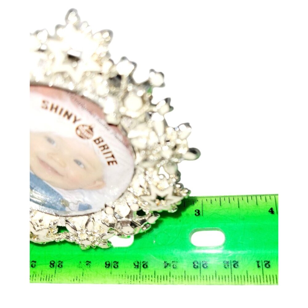 Christopher Radko Shiny Brite Enamel Snowflake Picture Frame Earrings Box Set - Picture 4 of 11